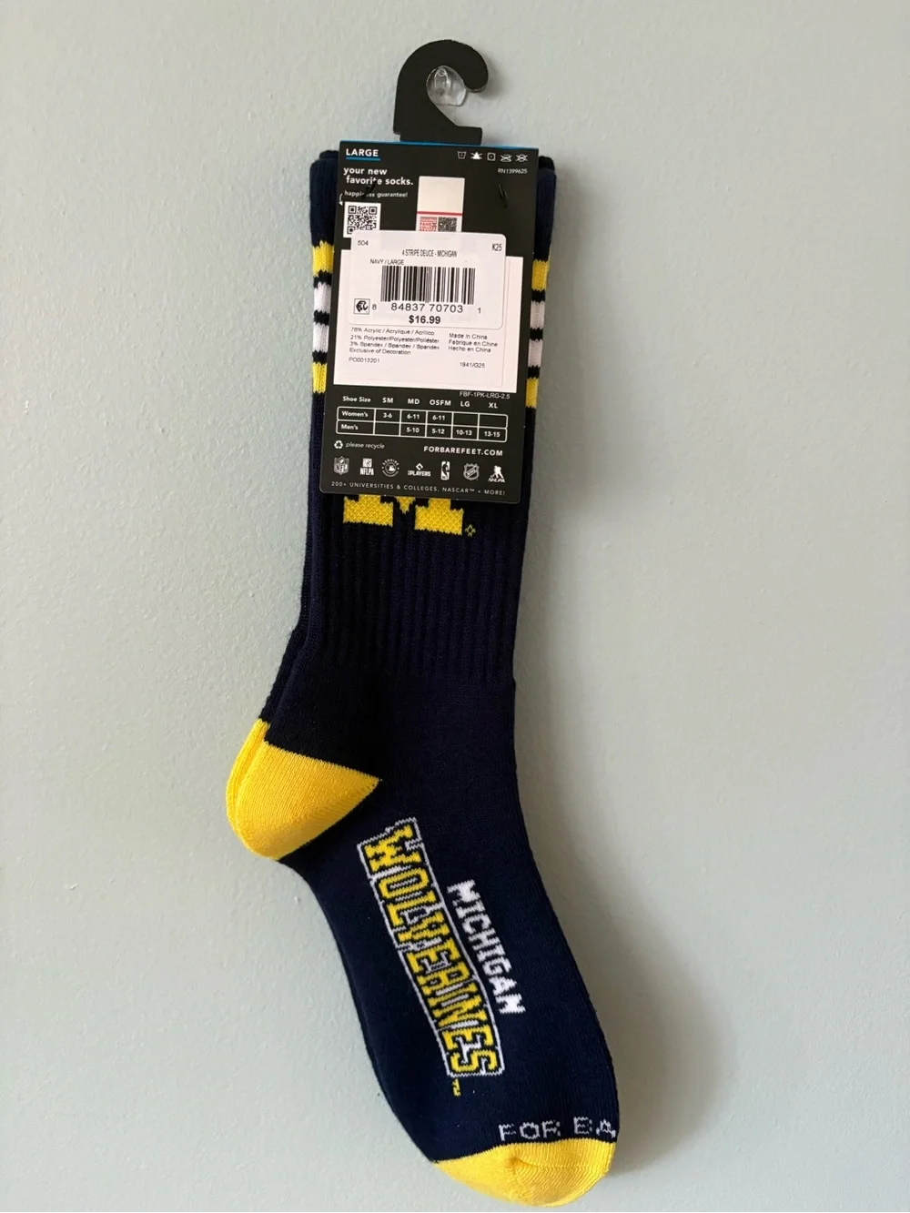 Men's Athletic Crew Socks in Navy and Yellow - Michigan Wolverines